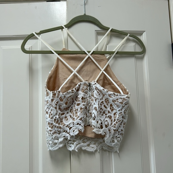 DO+BE size small two piece white lace set - Picture 7 of 10